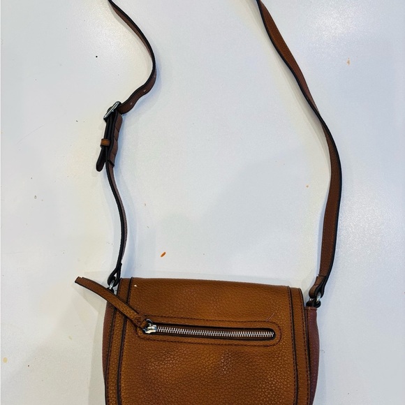 Nine West Handbags - Nine West light brown Crossbody Bag faux pebble leather satchel bag